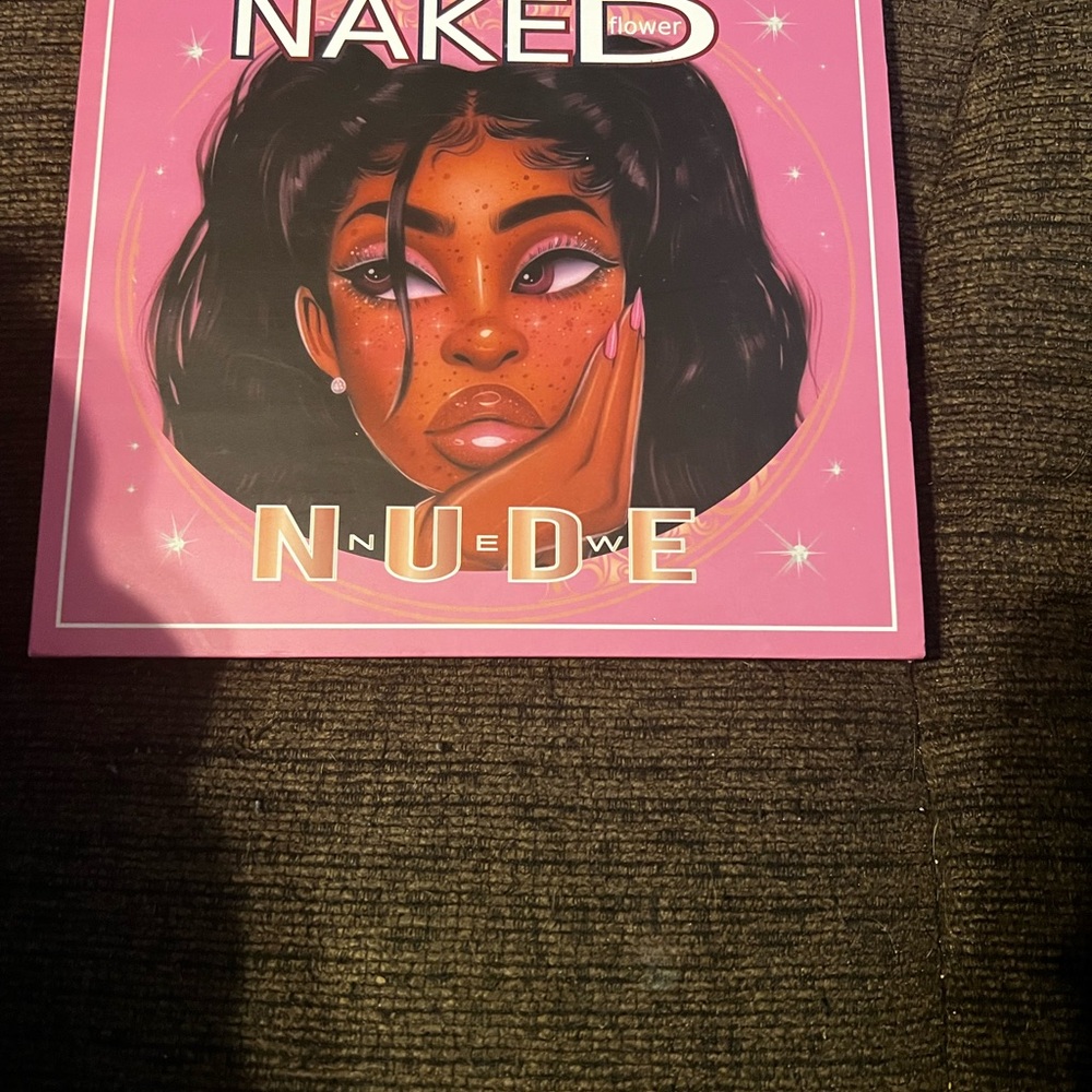 NAK Pink Nude Eyeshadow Palette